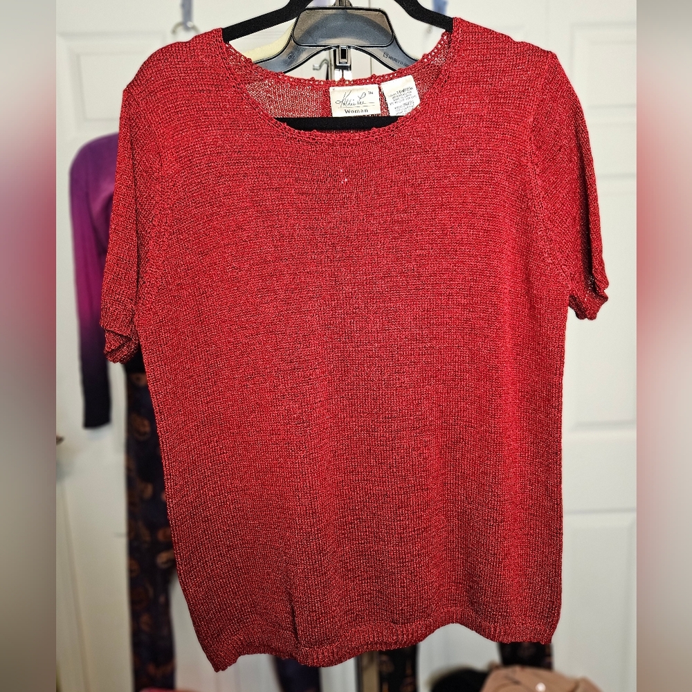 #591- Kathie Lee Womam- Red Knit SweaterSz. 14W/16W